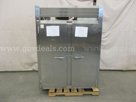 Commercial Refrigerator - B2