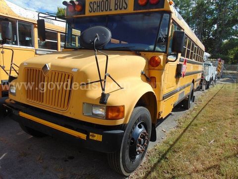 2003 International 3000 School Bus - Light Lot