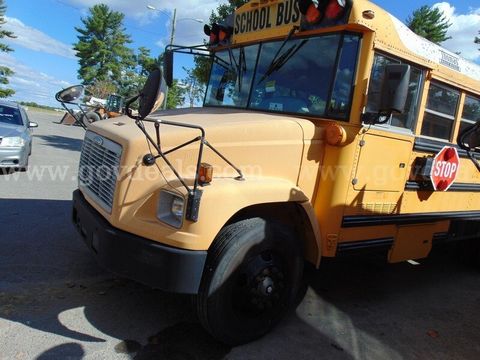 2005 Freightliner FS65 School Bus - Light Lot