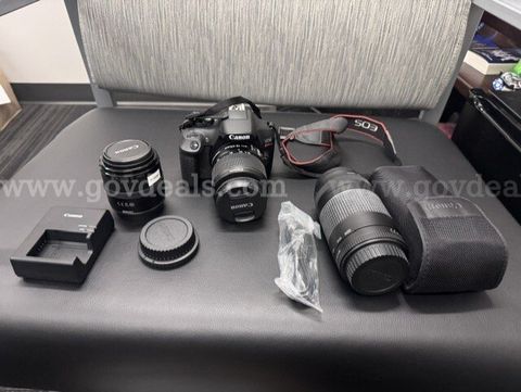 Canon EOS Rebel T6 Camera