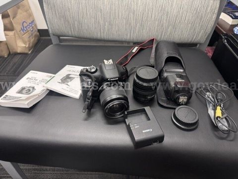 Canon EOS Rebel T6 Camera