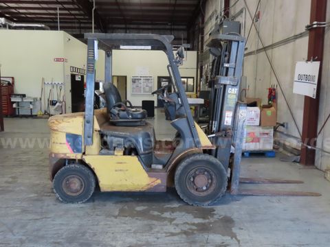 Caterpillar Diesel Forklift