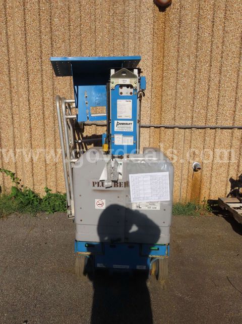 Genie Man lift