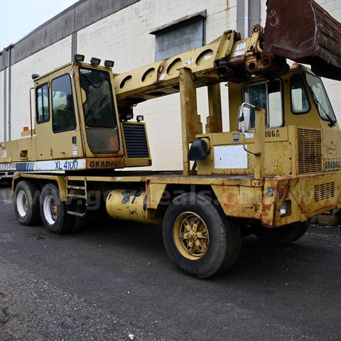 1996 Gradall XL 4100 Highway-Speed Wheeled Excavator