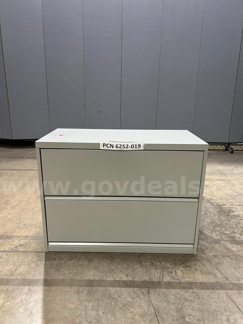 Filing Cabinet, 2-Drawers, Lateral, Metal
