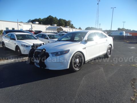 2019 Ford Taurus