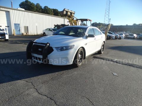 2019 Ford Taurus