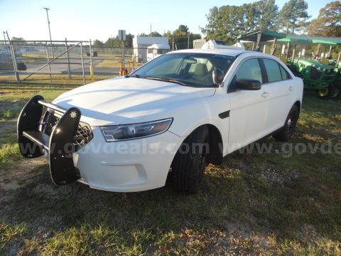 2016 Ford Taurus