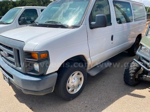 2013 Ford Econoline E-350 XL Super Duty