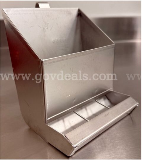 Lot (Qty 48) Tecniplast Series 1290D929 Stainless Steel Rodent Powder Feeder – Laboratory/Vivarium/Veterinary Equipment