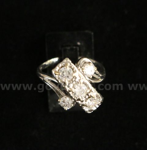 14k White Gold Trinity Ring with Diamonds, 4.6 Grams