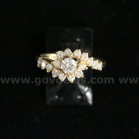 14k Yellow Gold Diamond Engagement Ring, 4.0 Grams