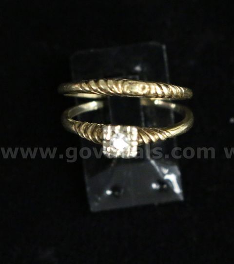 14k Yellow Gold 2 Piece Wedding Set with Diamond, 2.7 Grams Total