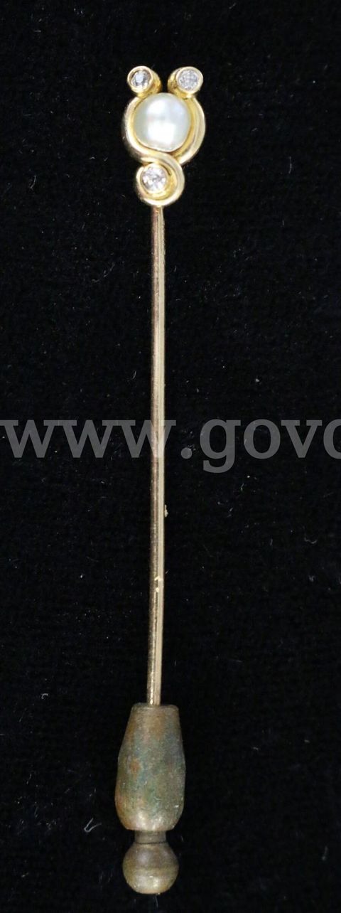 14K Yellow Gold Diamond & Pearl Stick Pin, 1.9 Grams