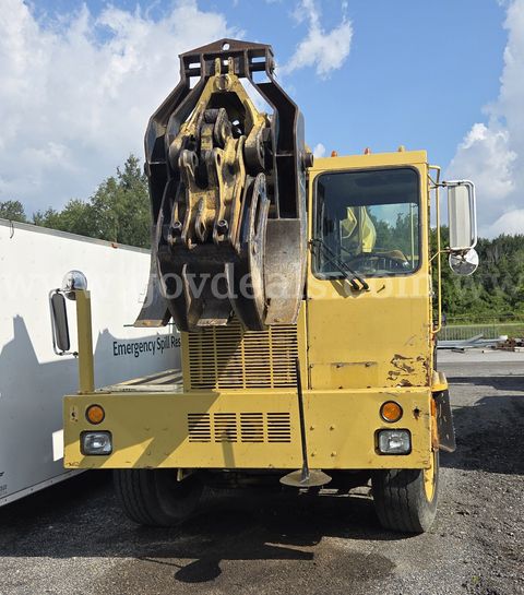 1999 Gradall Excavator
