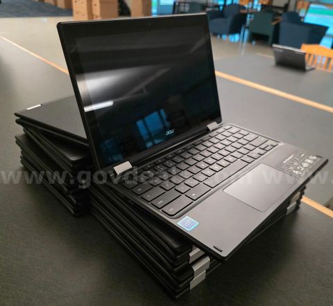 Acer R11, Spin 11 & 752 Chromebook Lot of 71