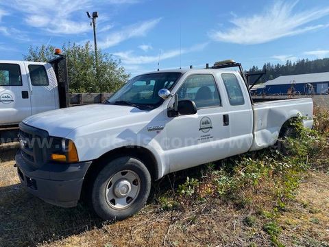 2006 Ford F-250 SD Lariat SuperCab 2WD