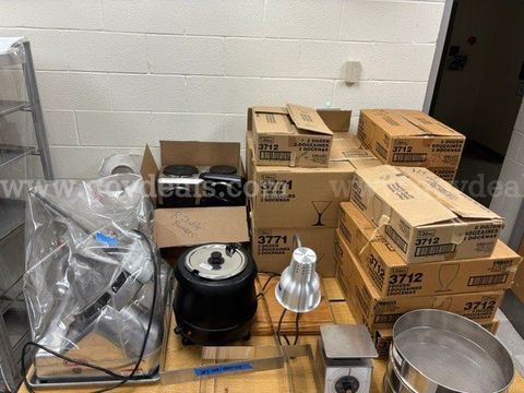 Large Lot of Culinary Arts Surplus Items