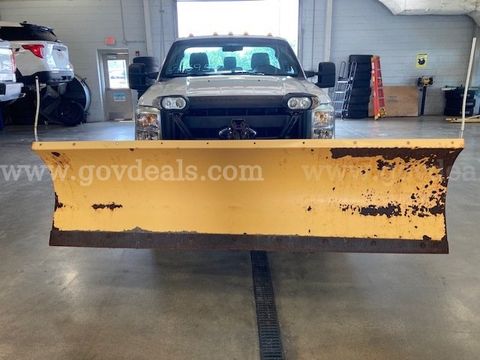 2011 Ford F-350 SD XL DRW 4WD with Snow Plow