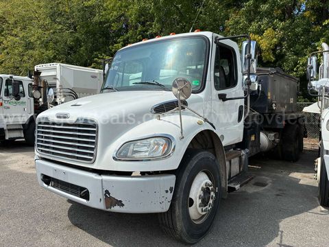 2016 Freightliner M2 Medium Duty Asphalt Truck