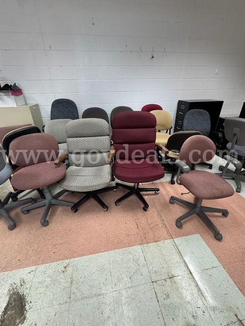 Lot of Rolling Desk Chairs