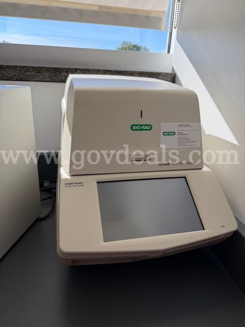 1 Lot of 1 Bio-Rad C1000 Touch Thermal Cycler CFX96 Real Time