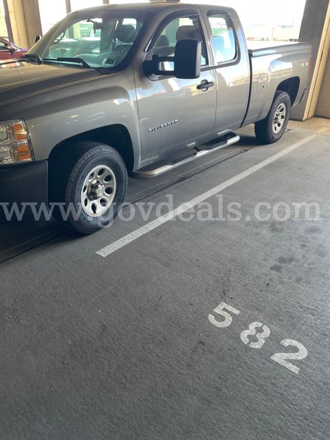 2012 Chevrolet Silverado Pickup Truck