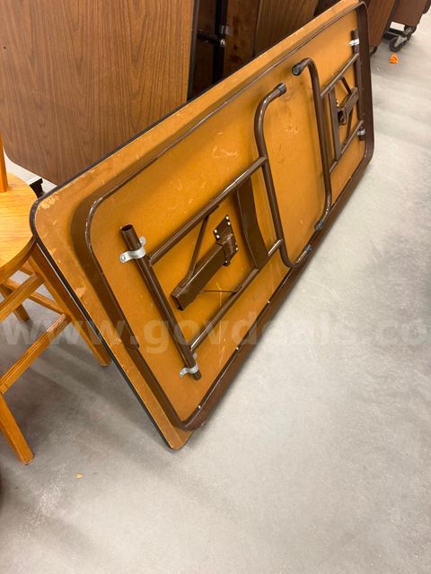 2 8 foot folding tables