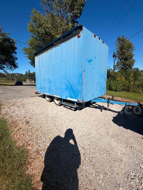6x10 Enclosed trailer