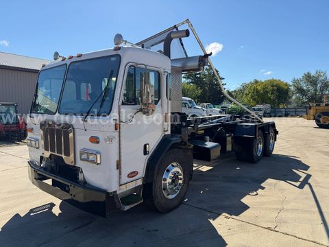2015 Peterbilt 320 Tandem Axle Hooklift Truck with Cummins ISX12 Engine