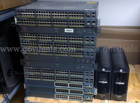 Cisco WS-C2960X-24FPS/48FPS switches; APC SC450RM10 UPS; Cyberpower 1500VA UPSs