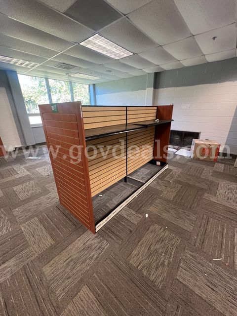 Retail Slatwall Display Fixtures and Modular Office Workstation