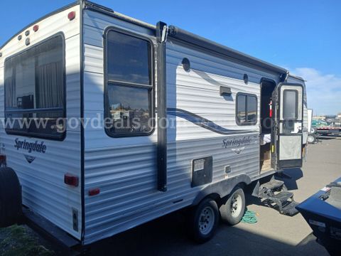 2020 Keystone Springdale 21 foot camper