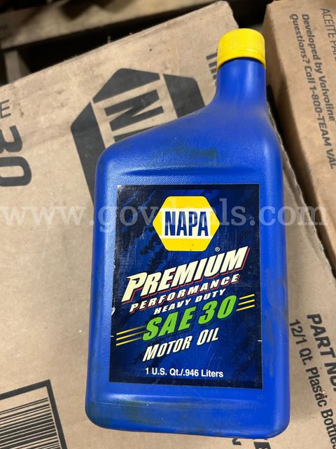 Lot of Miscellaneous Items of Cleaning and Motor Oil Supplies