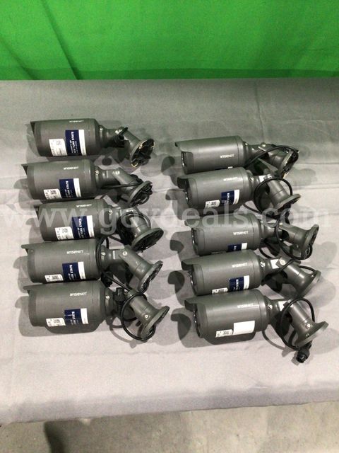 Lot of (10) Wisenet Network Cameras