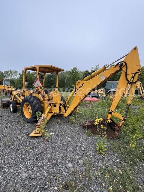 1972 Ford D4024C Backhoe