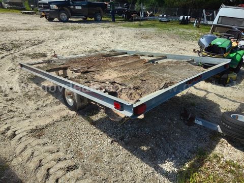 1995 Cross Country 810 HSG Trailer
