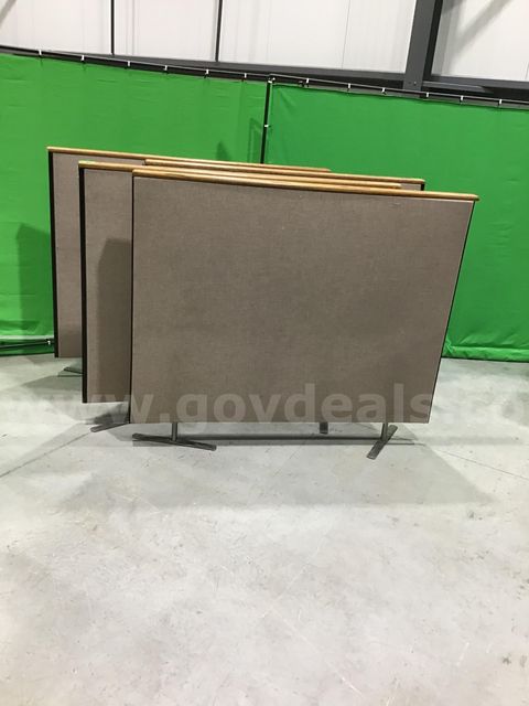 Lot of (5) Partitions