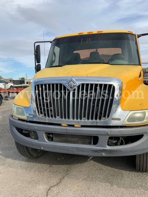USED 2008 International DuraStar 4300