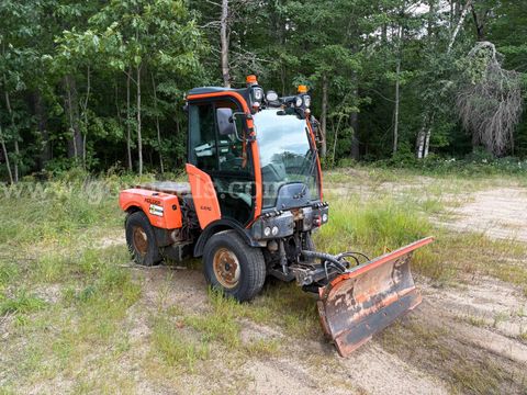 Holder Model C-270 w/ Snow Plow