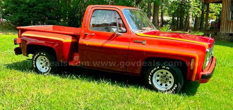 1980 Chevrolet Stepside Sport Pickup 136000 miles