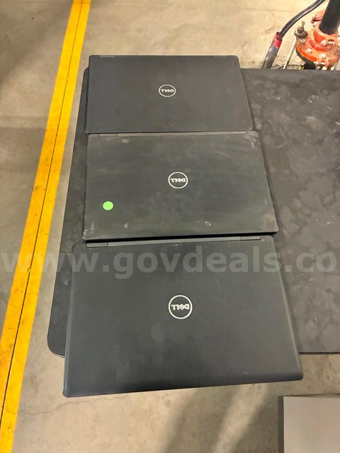 3 - Dell Latitude 5580 Laptops