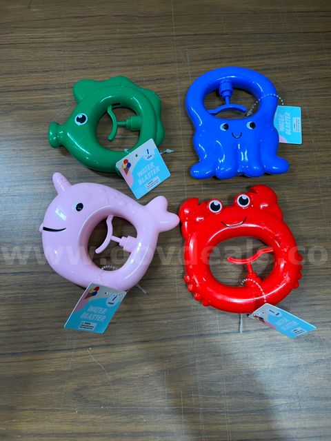 24 New Animal-Shaped Water Blasters – Crab, Narwhal, Octopus & Fish – Assorted Colors – Shipping Available