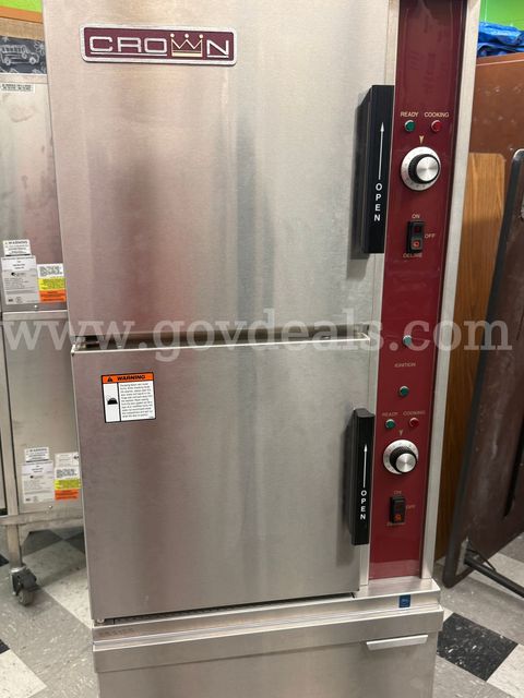 Crown commercial food steamer. The unit was previously used in a school food service kitchen.