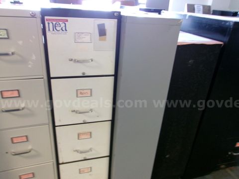 File cabinet 4-drawer