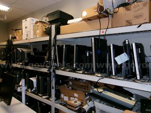Monitors 17" (109)