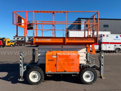 2016 Snorkel S3370rt Scissor Manlift