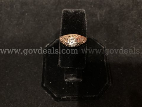 14K Gild Ring with Clear Stones