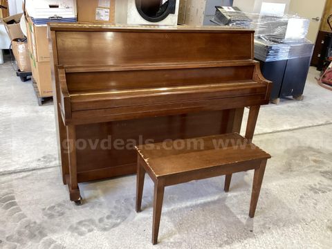 Yamaha Piano