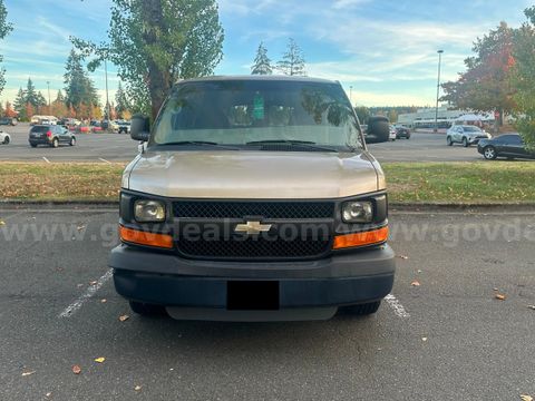2011 Chevrolet Express, 30180mi | V613A FORT LEWIS